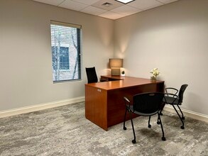 1213 Culbreth Dr, Wilmington, NC à louer Photo intérieure– Image 1 sur 10