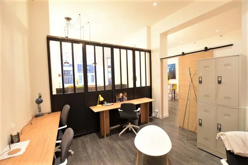 Bureau dans Paris à louer - Photo de l’immeuble – Image 3 sur 7