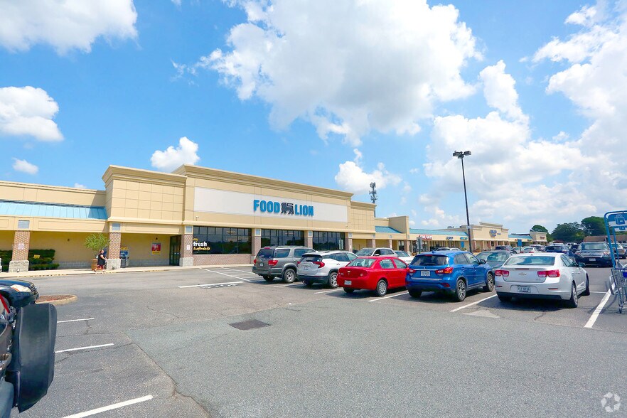 5218-5280 Providence Rd, Virginia Beach, VA à louer - Photo de l’immeuble – Image 3 sur 19