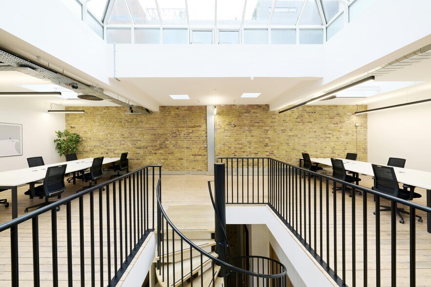 36-38 Hatton Garden, Londres à louer - Photo de l’immeuble – Image 2 sur 35
