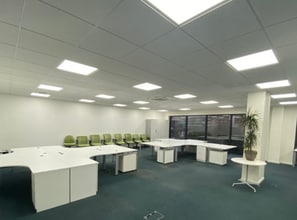 Imperial Wharf, Londres à louer Photo intérieure– Image 1 sur 2