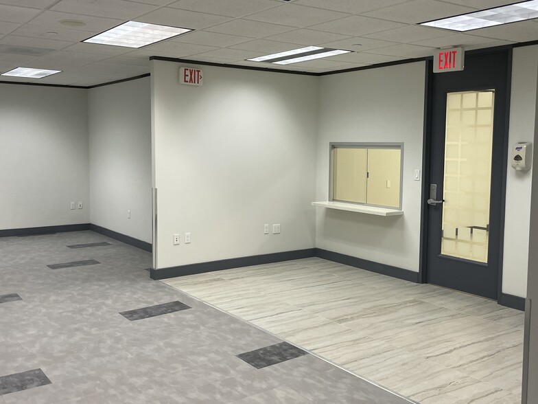 4120 Southwest Fwy, Houston, TX à louer - Photo intérieure – Image 3 sur 8
