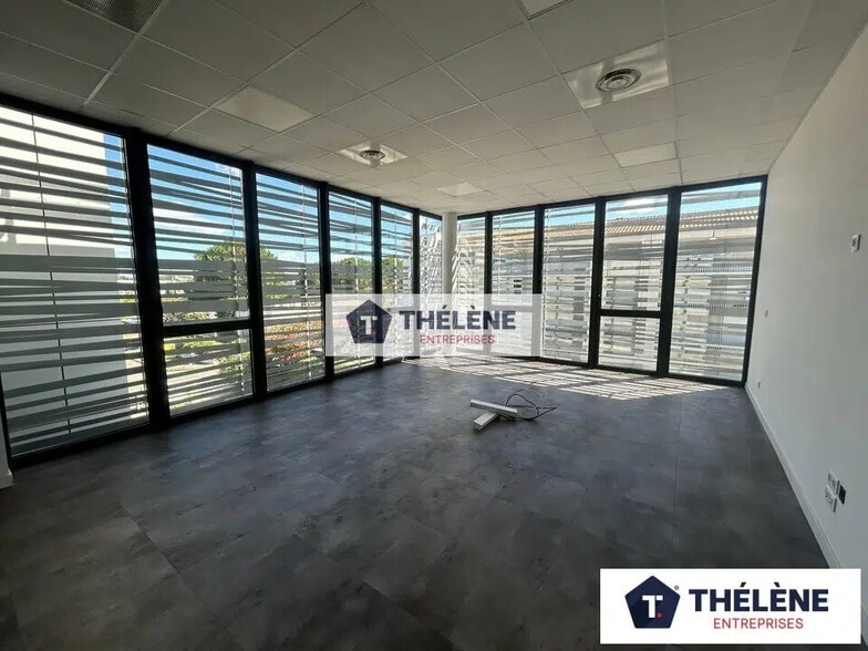 Bureau dans Montpellier à louer - Photo de l’immeuble – Image 1 sur 12