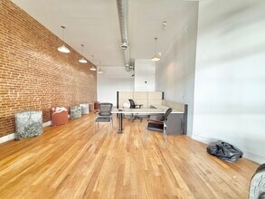 1945 Broadway, Brooklyn, NY à louer Photo intérieure– Image 1 sur 9