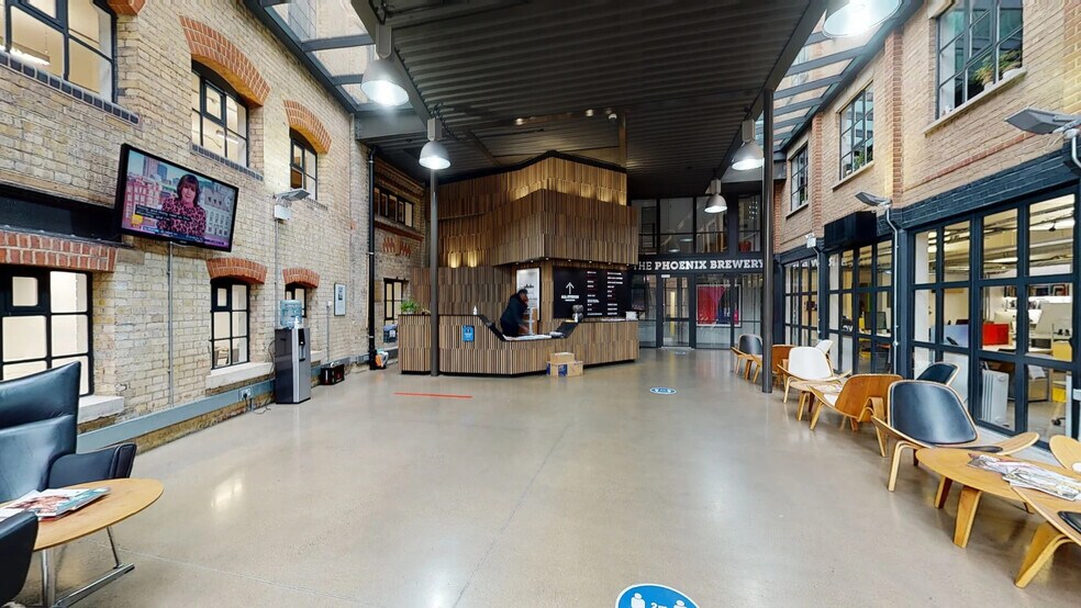 13 Bramley Rd, Londres à louer - Numérisation 3D Matterport – Image 2 sur 50