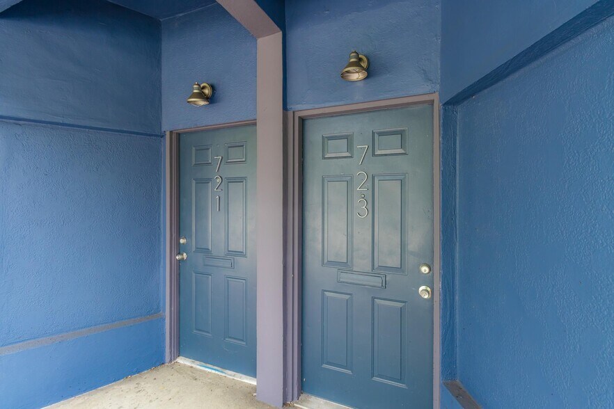 721-723 S 21st Ave, Hollywood, FL à louer - Photo de l’immeuble – Image 3 sur 20