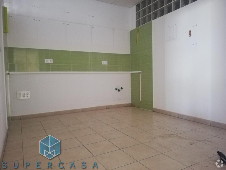 Local commercial dans La Puebla de Montalbán, Toledo à vendre - Photo de l’immeuble – Image 2 sur 9