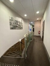 Local commercial dans Paris à louer Photo intérieure– Image 2 sur 8