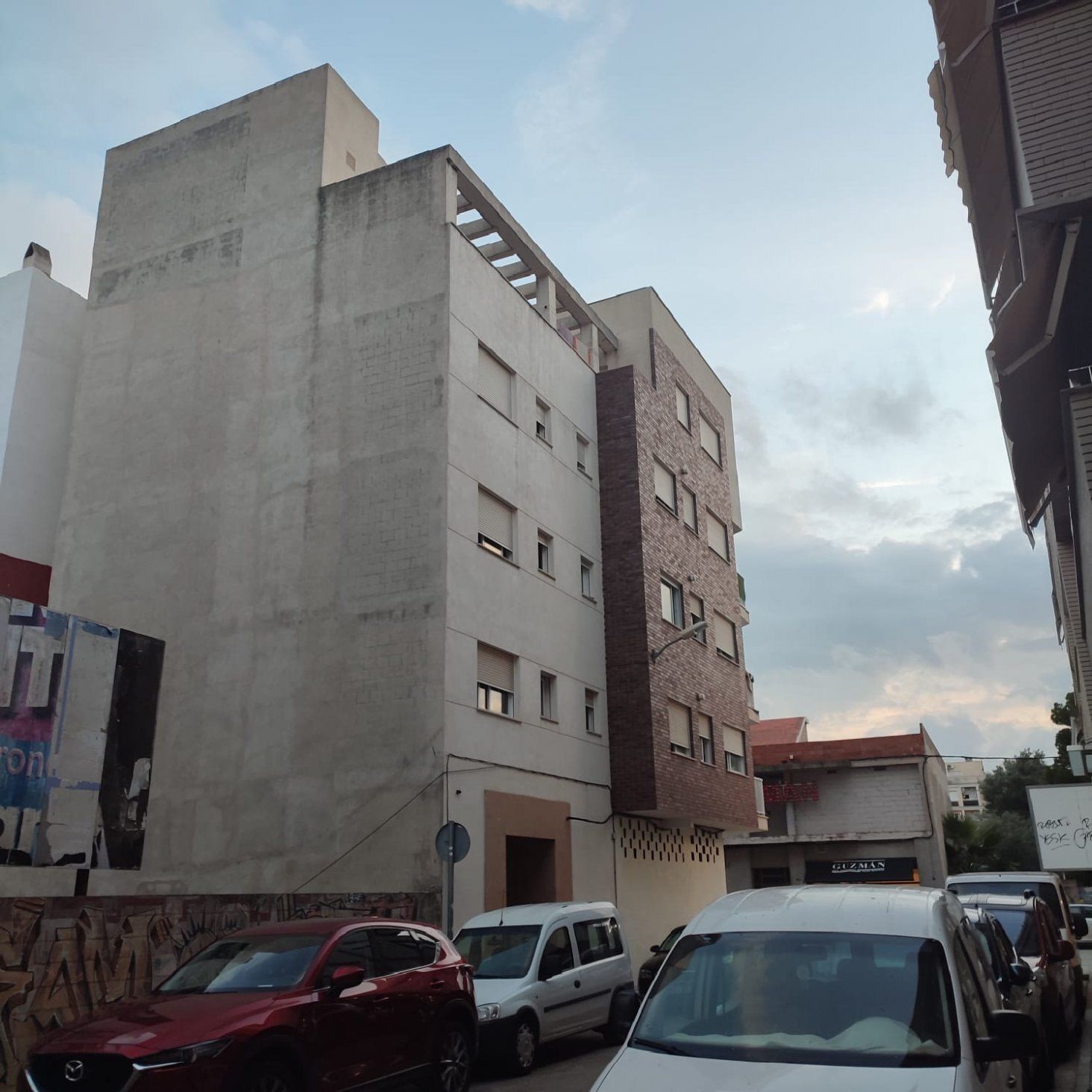 Local commercial dans Benicarló, Castellón à vendre Photo de l’immeuble– Image 1 sur 6