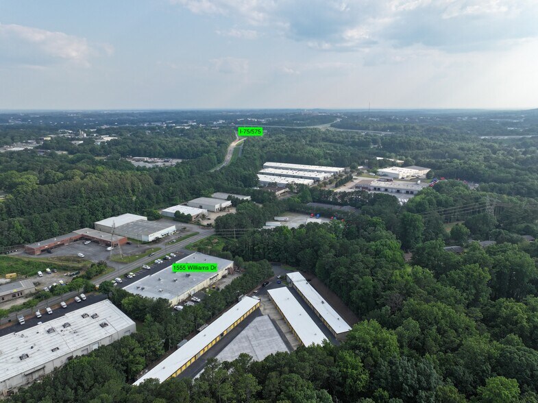 1555 Williams Dr, Marietta, GA à louer - Photo de l’immeuble – Image 2 sur 7