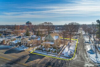 Plus de détails pour 428 W State St, Geneva, IL - Local commercial à vendre