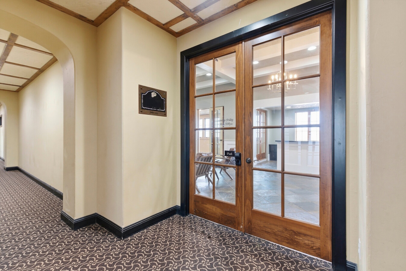 1531 E Bradford Pky, Springfield, MO 65804 - Lot 300 & 330 -  - Photo intérieure - Image 1 of 27