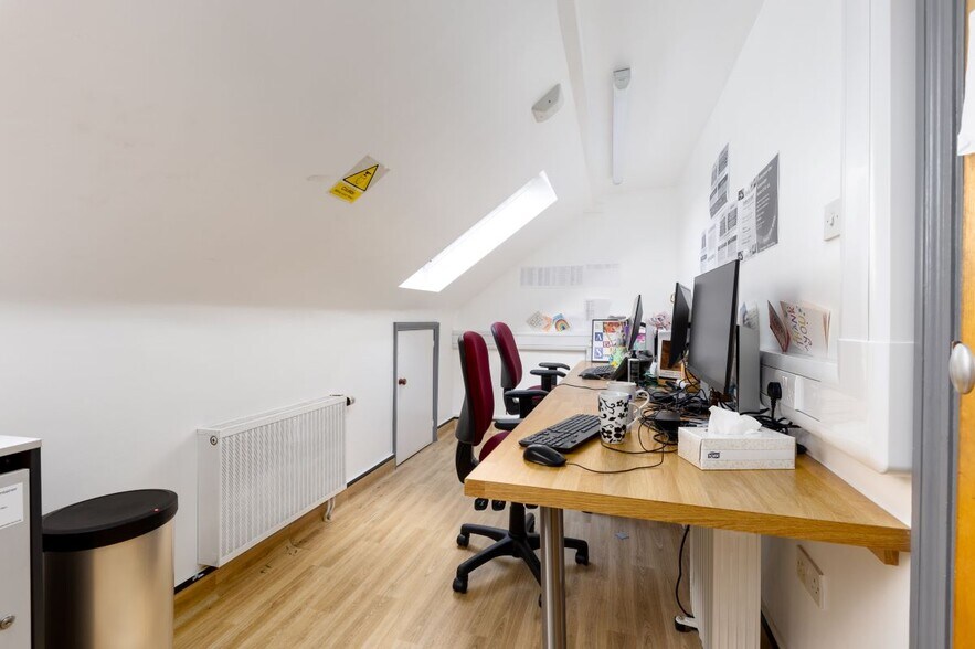 592-594 Holloway Rd, Londres à louer - Photo intérieure – Image 2 sur 9