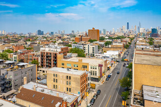 1620 W Chicago Ave, Chicago, IL - VUE AÉRIENNE  vue de carte