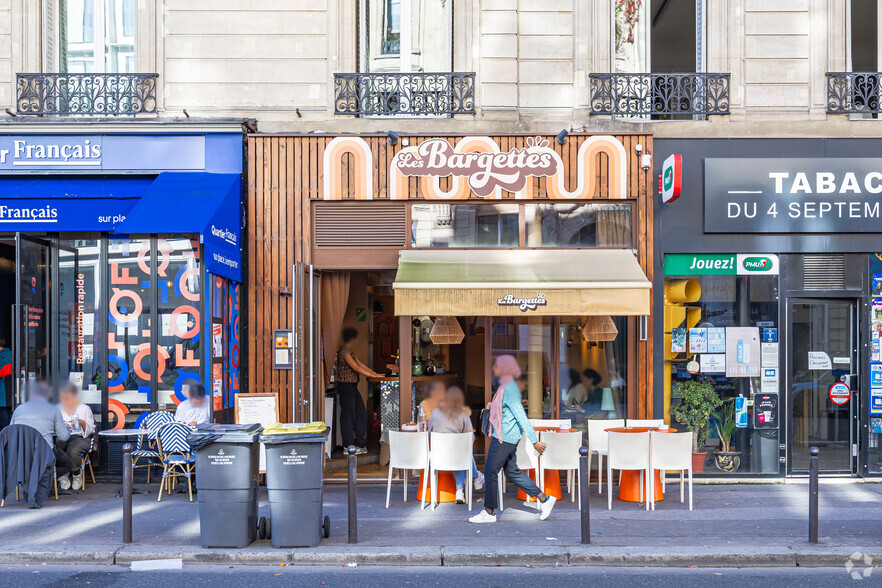 11 Rue Du Quatre Septembre, Paris à louer - Photo de l’immeuble – Image 2 sur 6