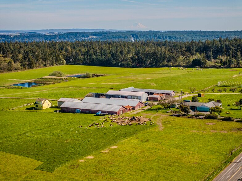 886 W Beach Rd, Coupeville, WA à vendre - Photo de l’immeuble – Image 3 sur 45