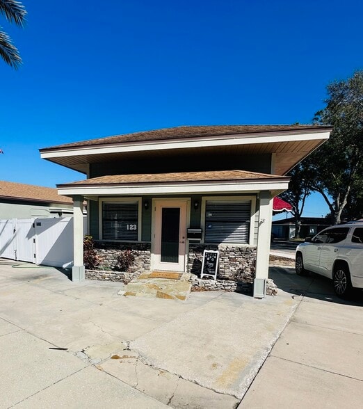 123 Main St, Auburndale, FL à vendre - Photo de l’immeuble – Image 3 sur 12