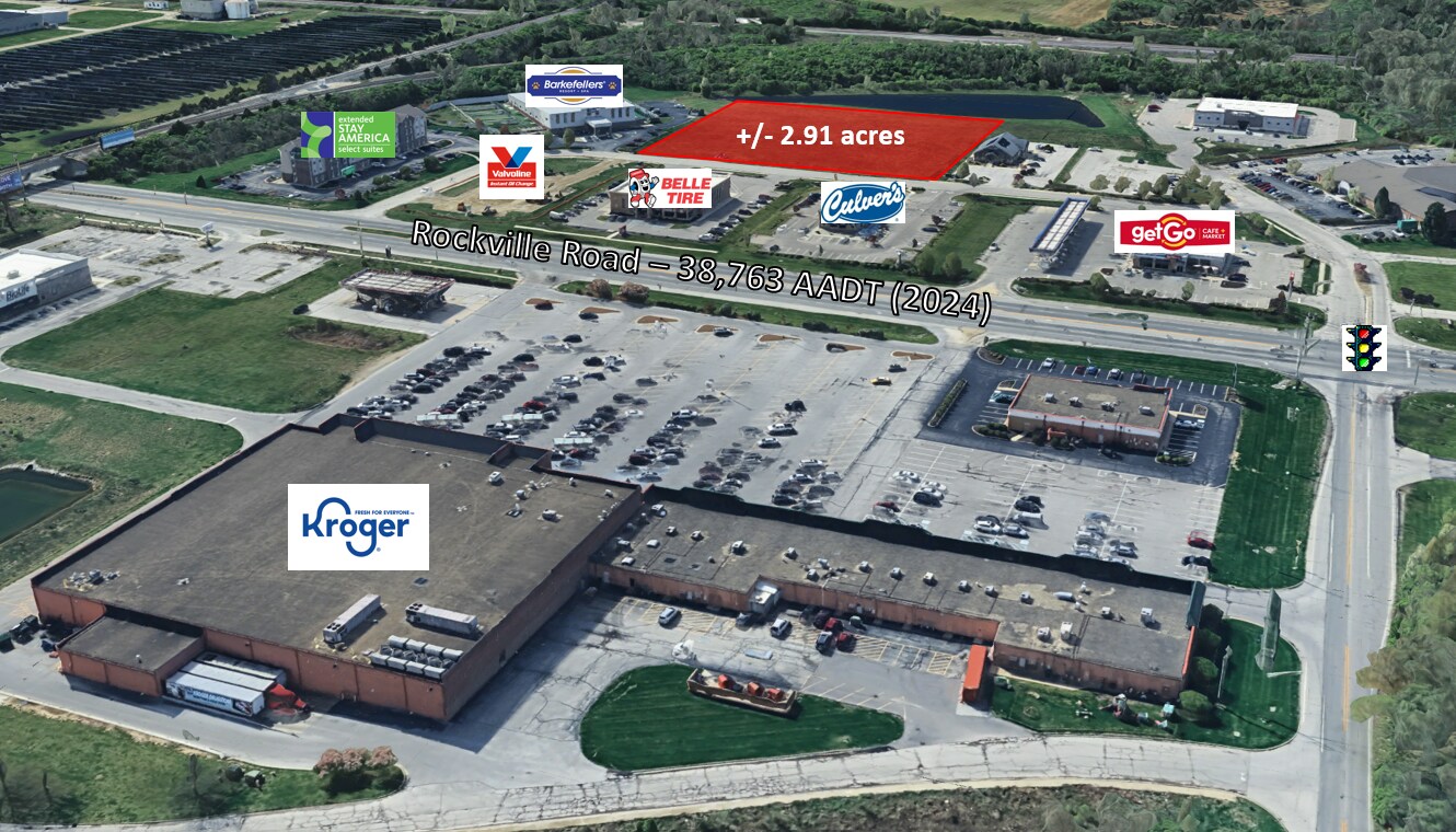 8201 Country Village Dr, Indianapolis, IN à vendre Photo principale– Image 1 sur 4