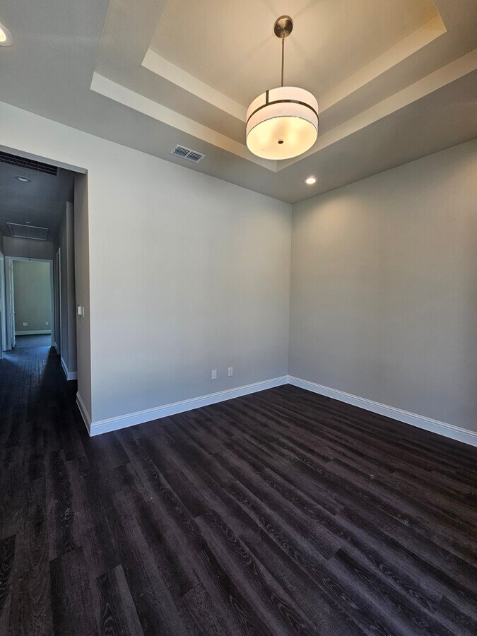 2601 Little Elm Pky, Little Elm, TX 75068 - Lot 2602 - - Photo intérieure - Image 1 of 17