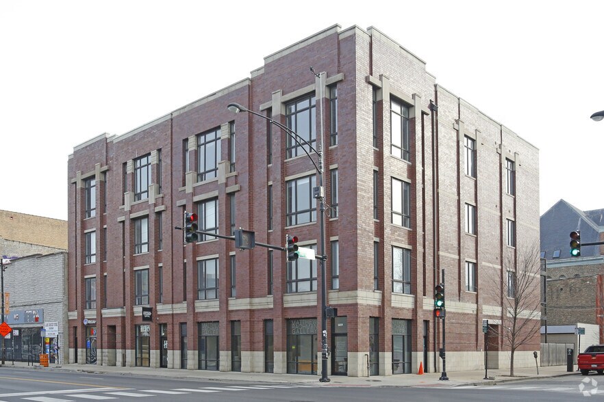 1659 W Chicago Ave, Chicago, IL à vendre - Photo principale – Image 1 sur 58