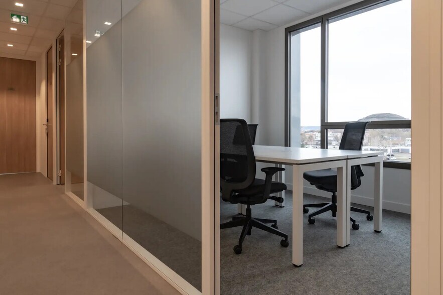 4 Rue Eric De Cromières, Clermont-Ferrand à louer - Photo de l’immeuble – Image 1 sur 43