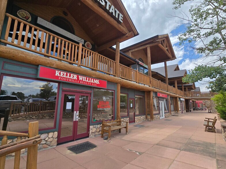 32214 Ellingwood Trl, Evergreen, CO à louer - Photo de l’immeuble – Image 2 sur 5