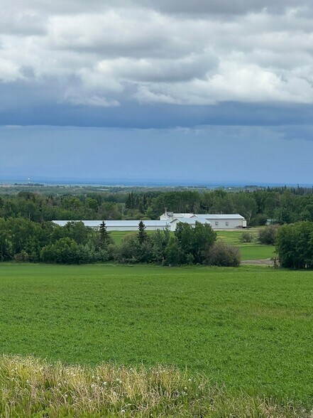 714002 Range Road 85, Wembley, AB à vendre - Photo de l’immeuble – Image 2 sur 29