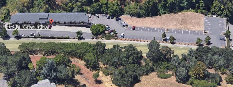 670 Placerville Dr, Placerville, CA à louer Photo de l’immeuble– Image 1 sur 9