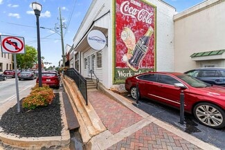 Plus de détails pour 40 Macon St, McDonough, GA - Bureau à louer