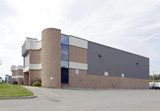 Plus de détails pour 2500 Boul des Entreprises, Terrebonne, QC - Industriel/Logistique à louer
