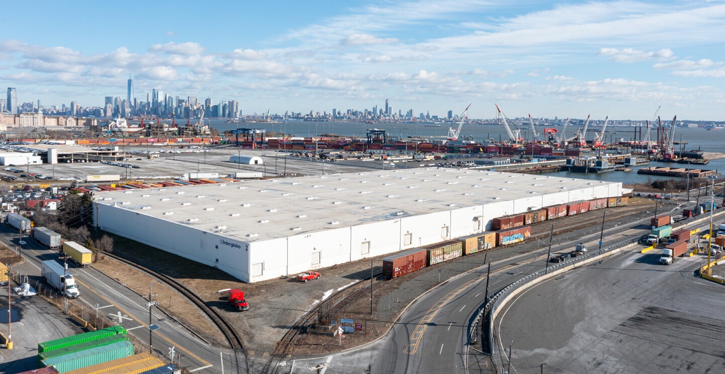 2 Colony Rd, Jersey City, NJ à louer Photo de l’immeuble– Image 1 sur 9