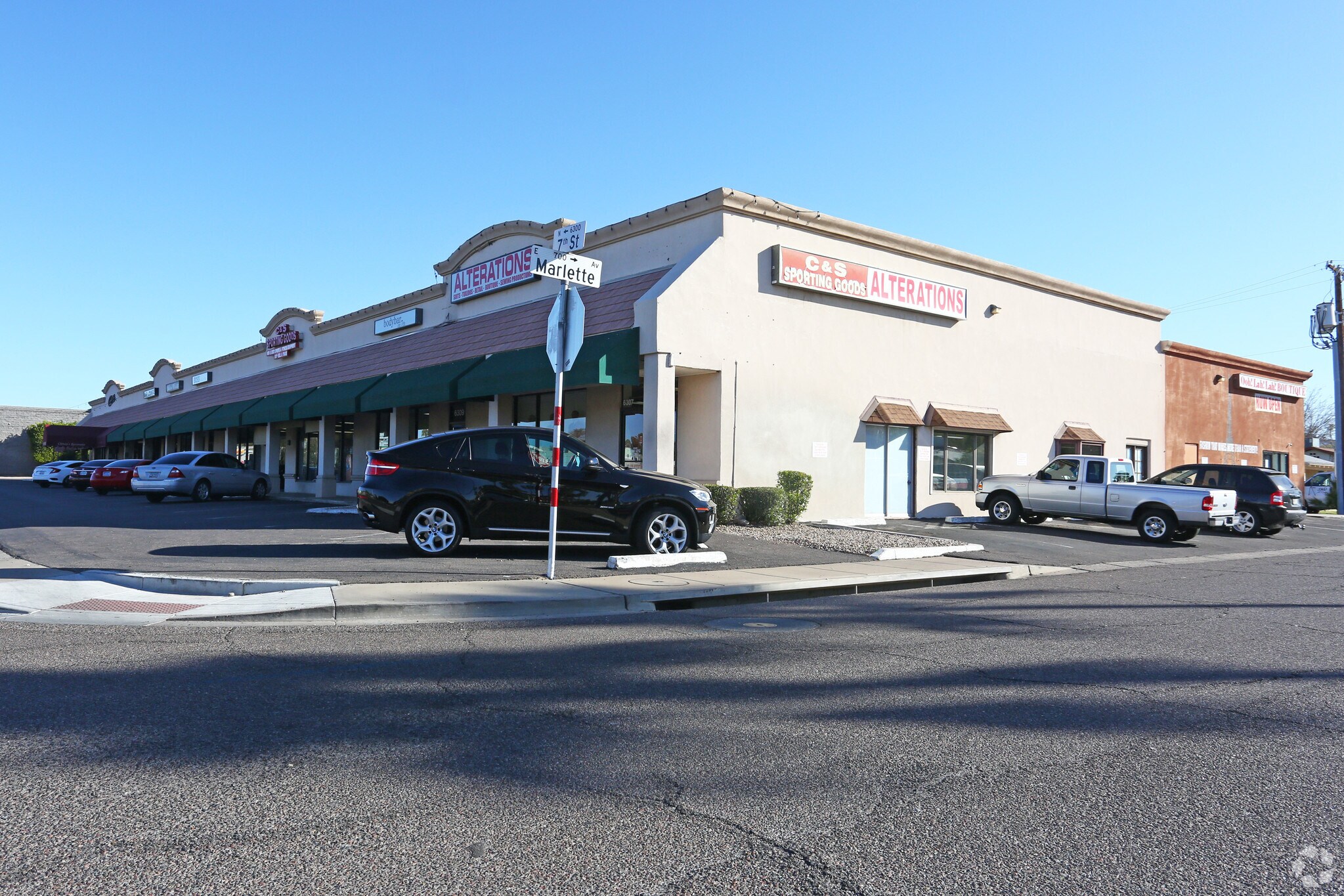6313-6323 N 7th St, Phoenix, AZ à louer Photo principale– Image 1 sur 7