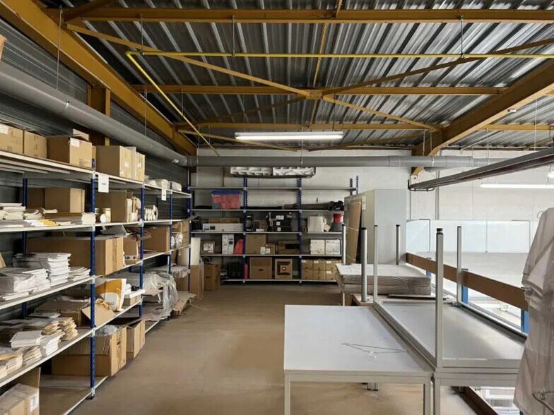 Bureau dans Villeurbanne à louer - Photo de l’immeuble – Image 2 sur 10