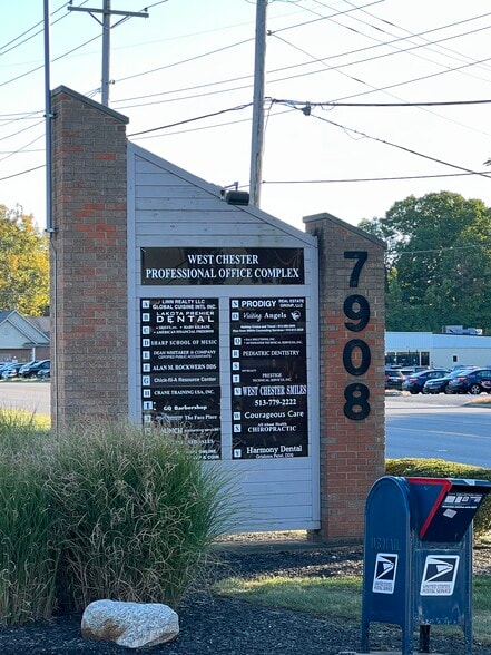 7908 Cincinnati Dayton Rd, West Chester, OH à louer - Photo de l’immeuble – Image 3 sur 18