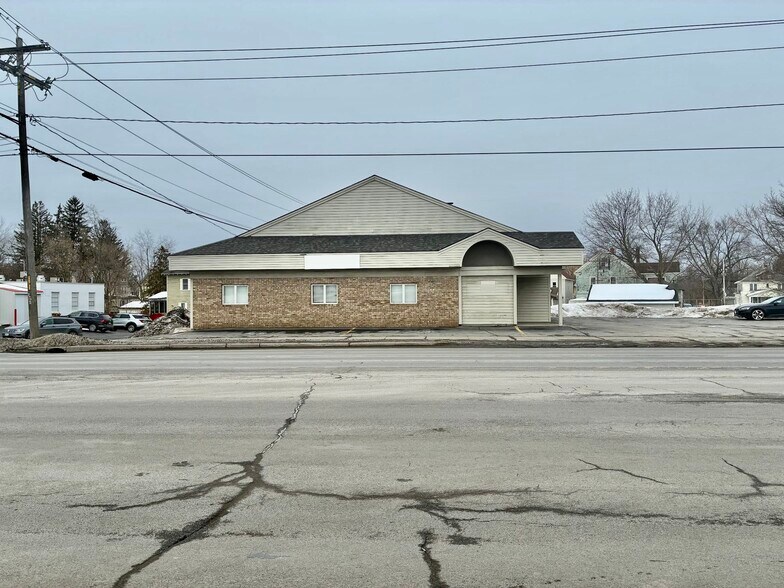 44 Oriskany Blvd, Yorkville, NY à louer - Photo de l’immeuble – Image 2 sur 2