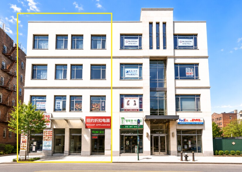 141-43 Northern Blvd, Flushing, NY à vendre - Photo de l’immeuble – Image 1 sur 1