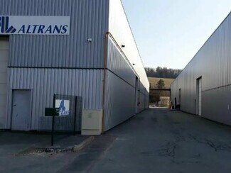 Plus de détails pour Industriel/Logistique à louer