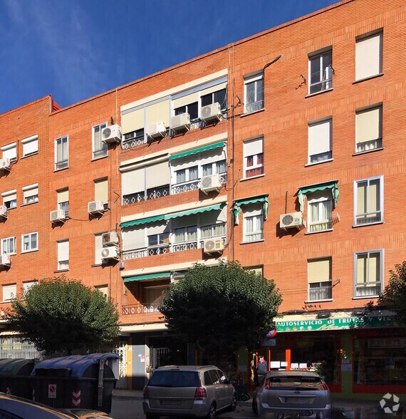 Immeuble residentiel dans Getafe, Madrid à vendre - Photo de l’immeuble – Image 2 sur 2