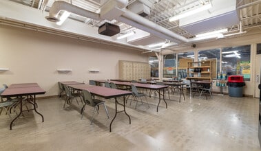 888 Guelph St, Kitchener, ON à vendre Photo intérieure– Image 2 sur 2