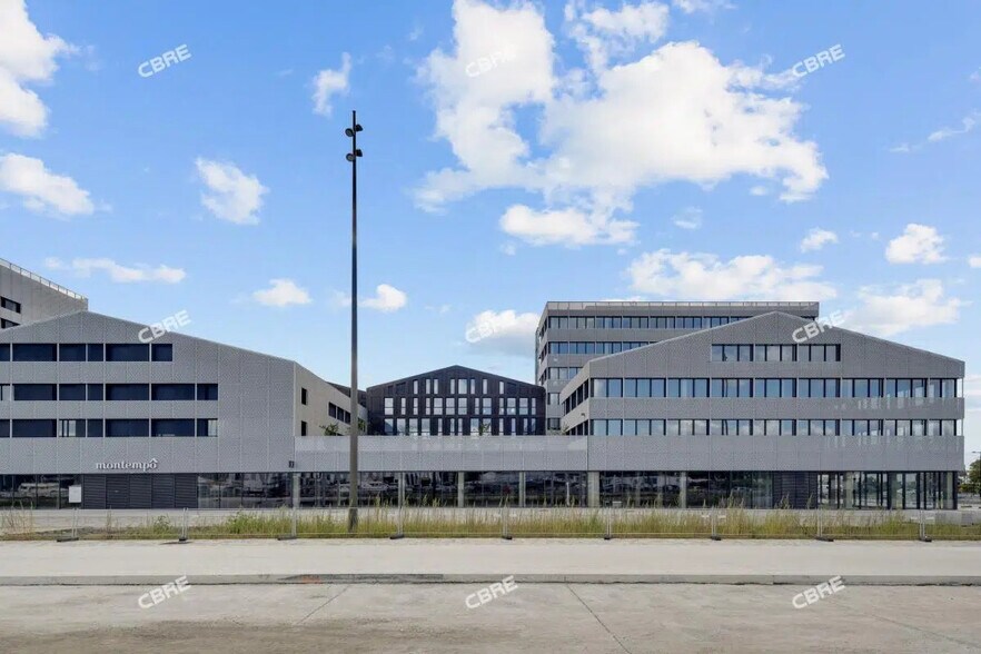 Bureau dans Bordeaux à louer - Photo de l’immeuble – Image 2 sur 14