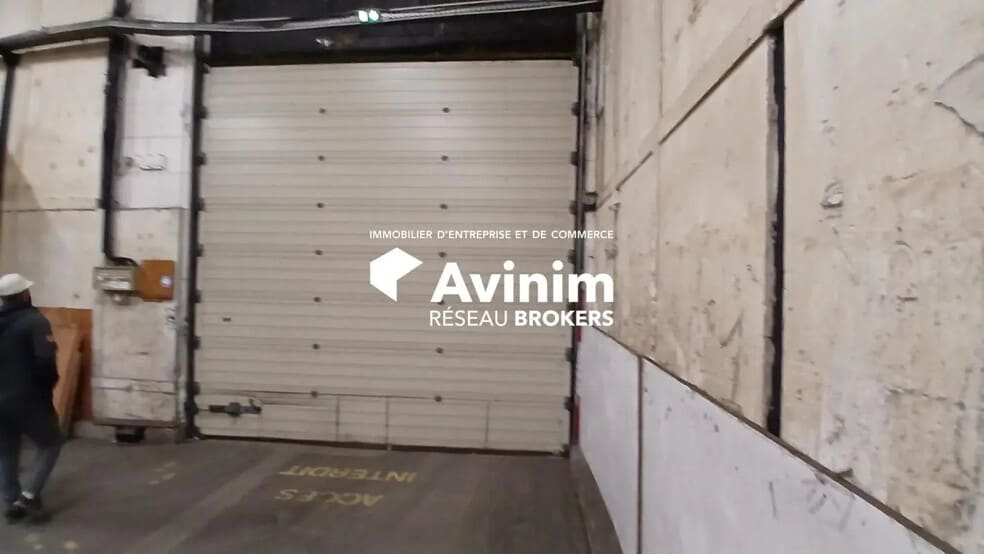 Industriel/Logistique dans Saran à louer - Photo de l’immeuble – Image 2 sur 4