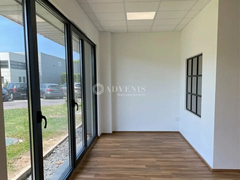 Bureau dans Dinsheim-sur-Bruche à louer - Photo de l’immeuble – Image 3 sur 6