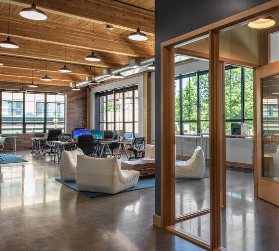 101 E 6th St, Vancouver, WA à louer - Photo intérieure – Image 2 sur 18