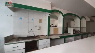 Plus de détails pour Local commercial à vendre