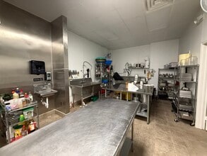 12637-12641 Westheimer Rd, Houston, TX à louer Photo intérieure– Image 1 sur 9