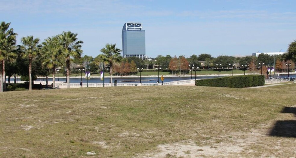 225 Cranes Roost Blvd, Altamonte Springs, FL à vendre - Autre – Image 2 sur 4