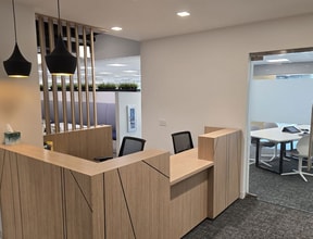 100 Challenger Rd, Ridgefield Park, NJ à louer Photo intérieure– Image 2 sur 10