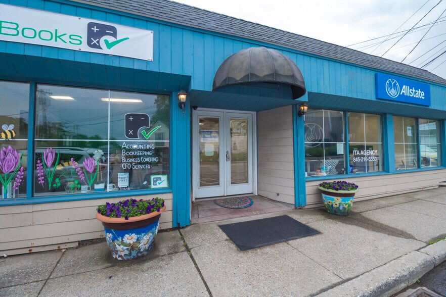 593 Route 6, Mahopac, NY à louer - Photo de l’immeuble – Image 1 sur 27