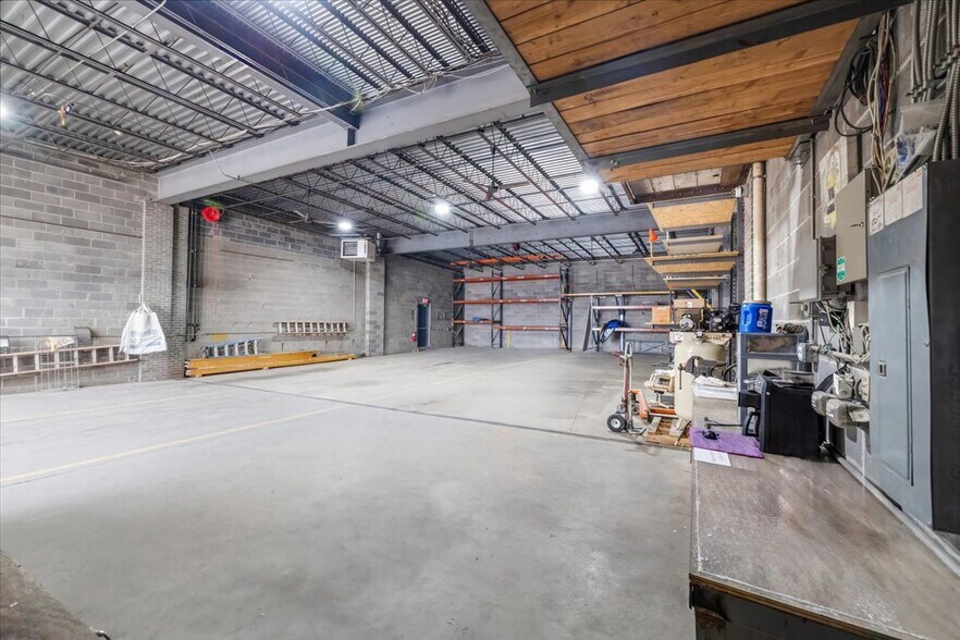 456 Walker St, Fairview, NJ à louer - Photo principale – Image 1 sur 29