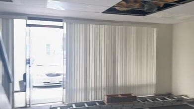3321-3335 Cerritos Ave, Los Alamitos, CA à louer - Vidéo sur l’annonce professionnelle 
